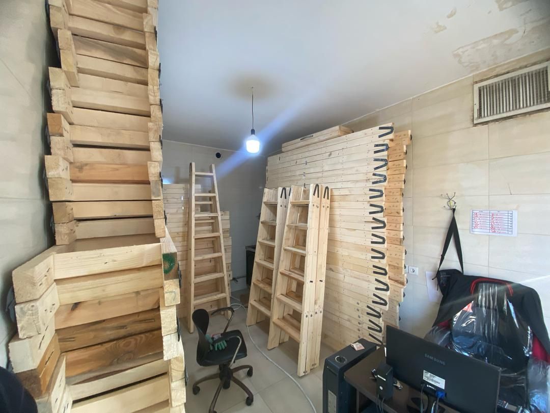 نردبان چوبی سفری نردبان چوبی سفری